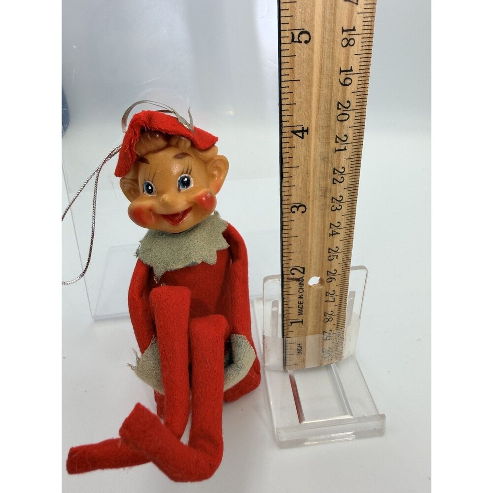 Vintage Christmas Elf Ornament Knee Hugger Red Felt Poseable Pixie Retro - Picture 3 of 13
